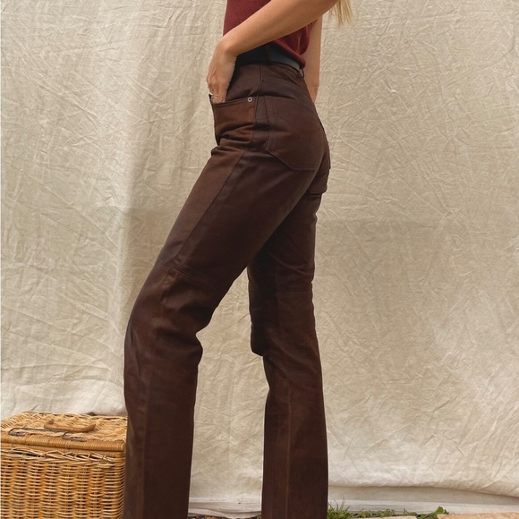 Vintage ‘80s brown leather high rise trousers / slim straight leg /biker/women - Picture 4 of 9